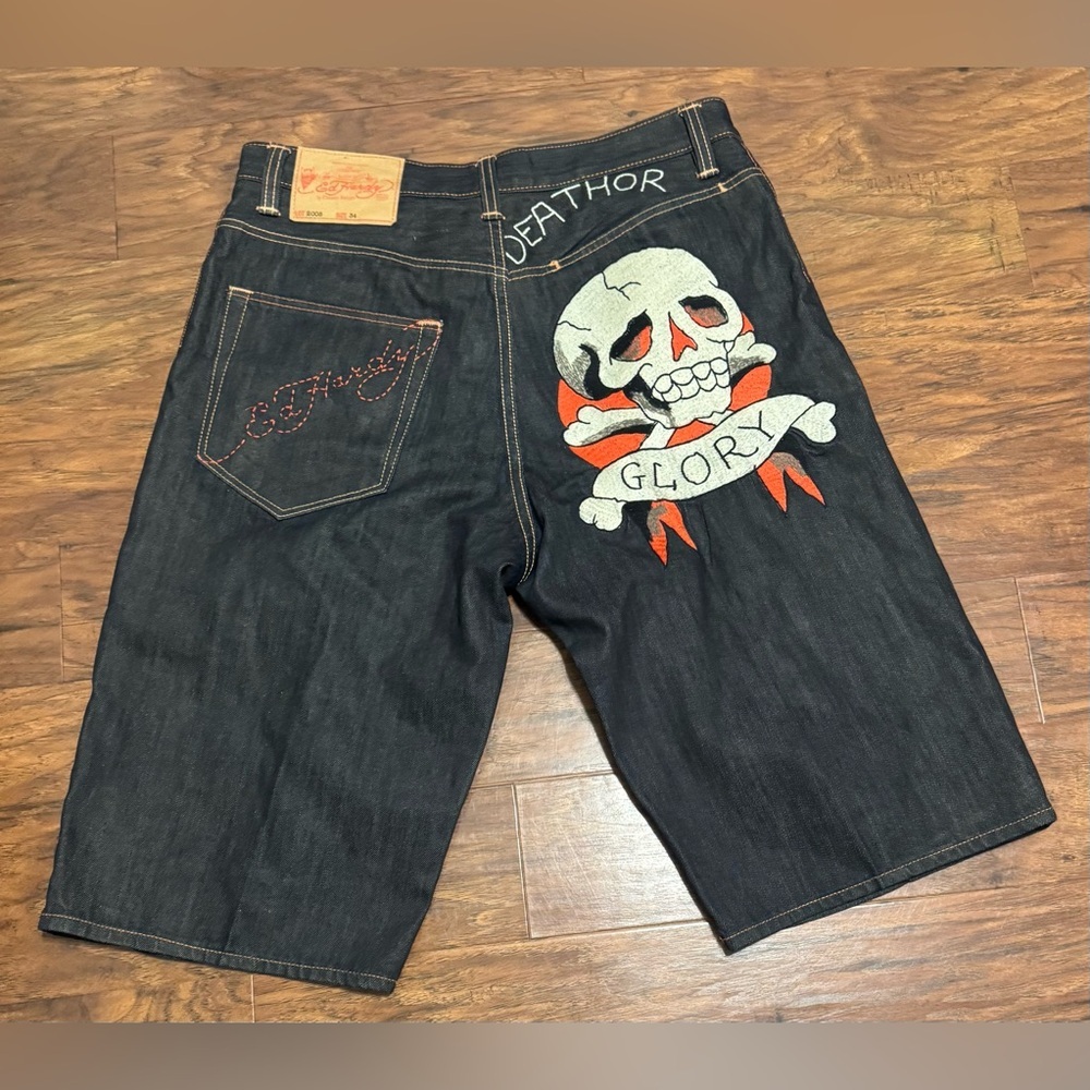 Ed Hardy Death or Glory Skull Denim Shorts Jorts Dark Wash Tattoo Graphic Y2K 34